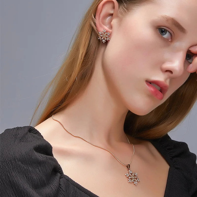 Christmas Full Rhinestone Snowflake Stud Earrings for Women Girls Exquisite Pendant Necklace Fashion Wedding Party Jewelry Set