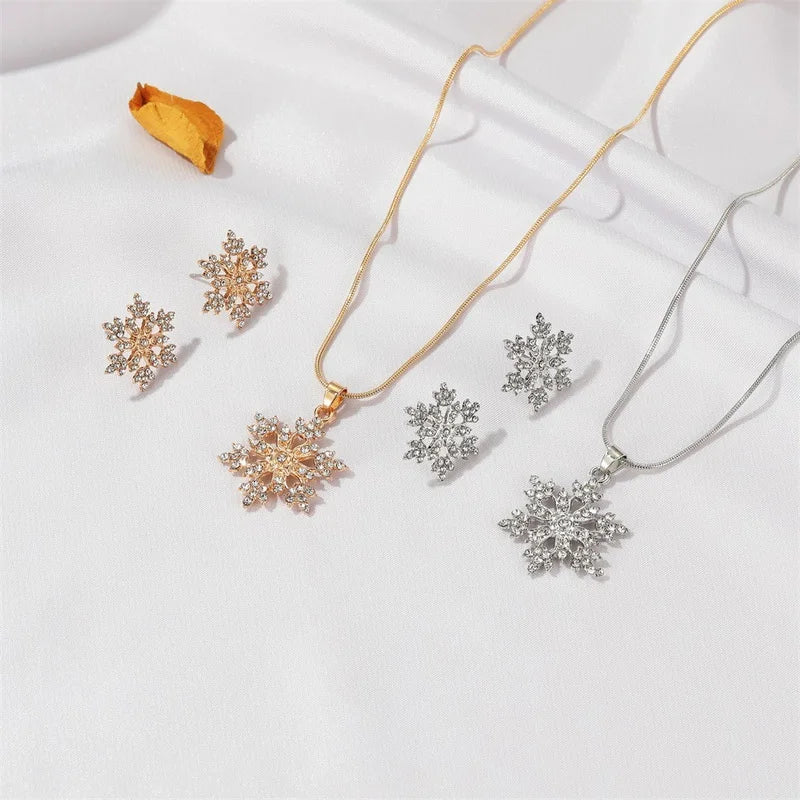 Christmas Full Rhinestone Snowflake Stud Earrings for Women Girls Exquisite Pendant Necklace Fashion Wedding Party Jewelry Set